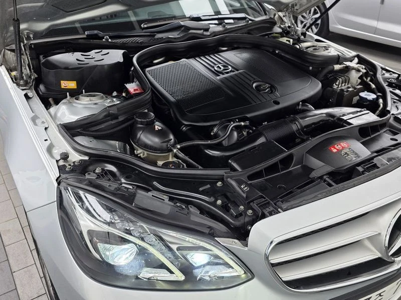 Mercedes-Benz E 220 E220 Bluetec Avantgarde| 170к.с., снимка 6 - Автомобили и джипове - 56130400