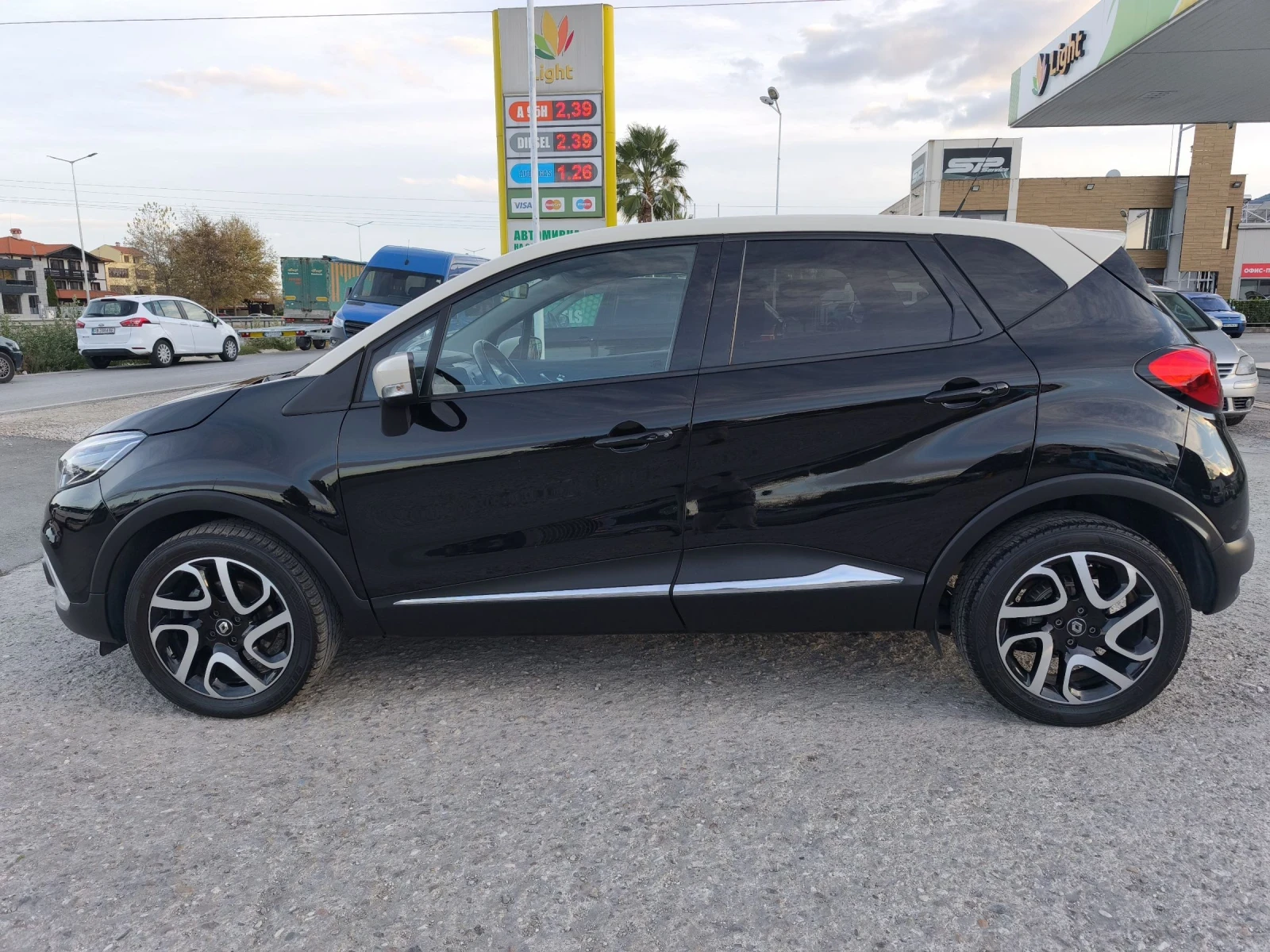 Renault Captur 1.5DCI EVRO 6B FACE FULL SERVICE NEW !!!  - изображение 6