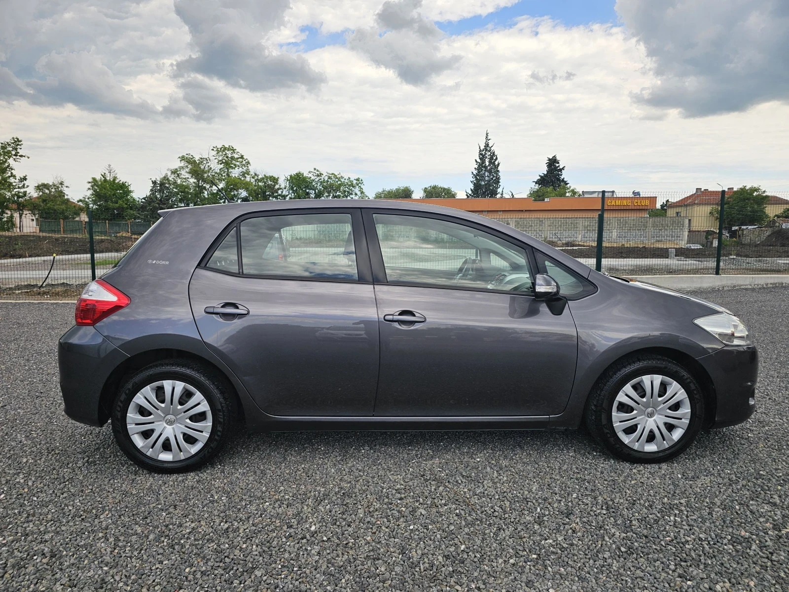 Toyota Auris 100К.С. 6-СК!!! - изображение 4