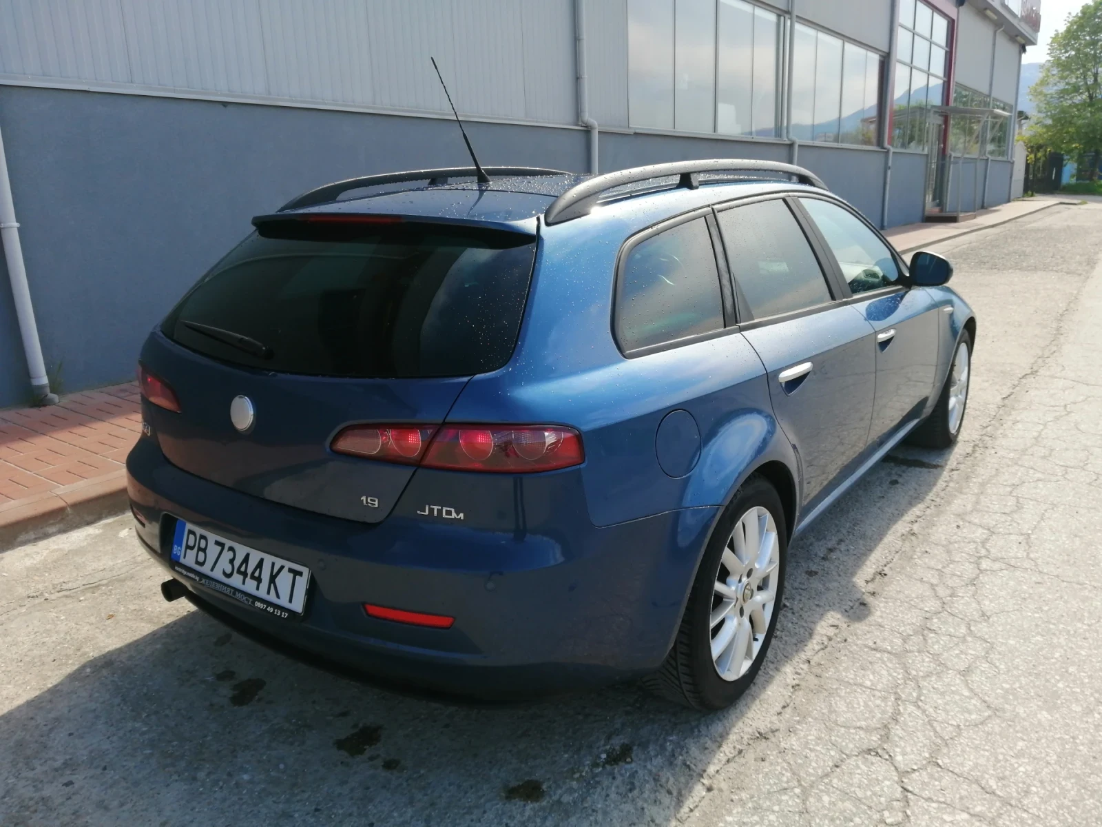 Alfa Romeo 159 sportwagon 1.9JTD 150кс - изображение 6