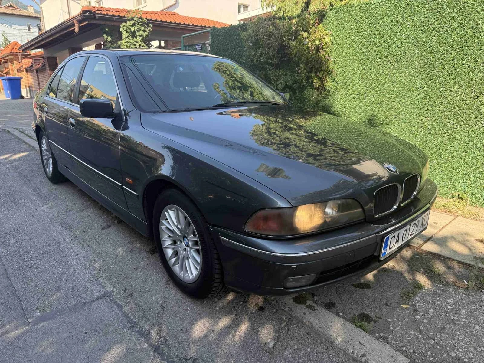 BMW 523  - изображение 7