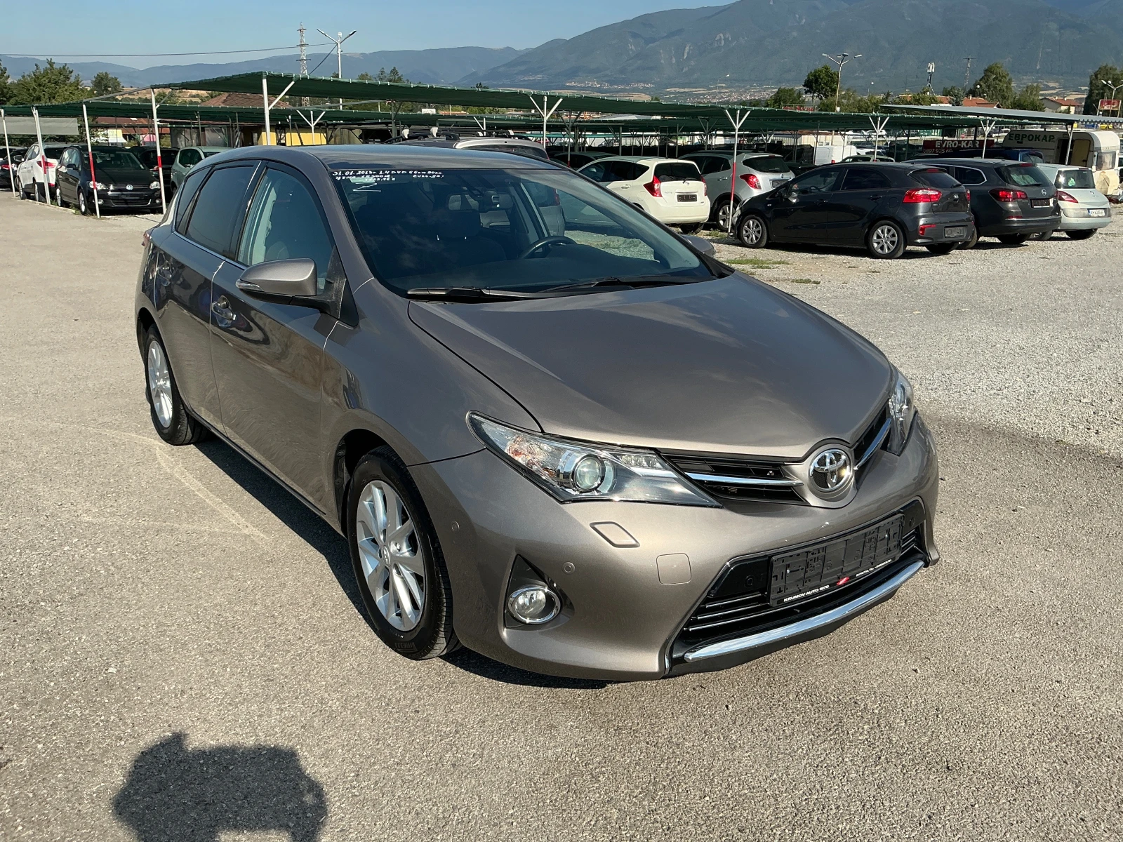 Toyota Auris 1.4 D4D - изображение 2