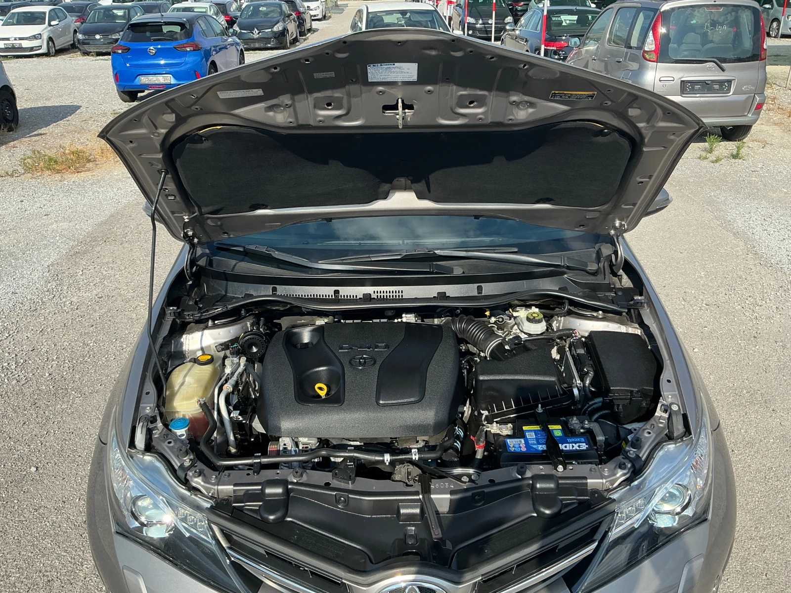Toyota Auris 1.4 D4D - изображение 9