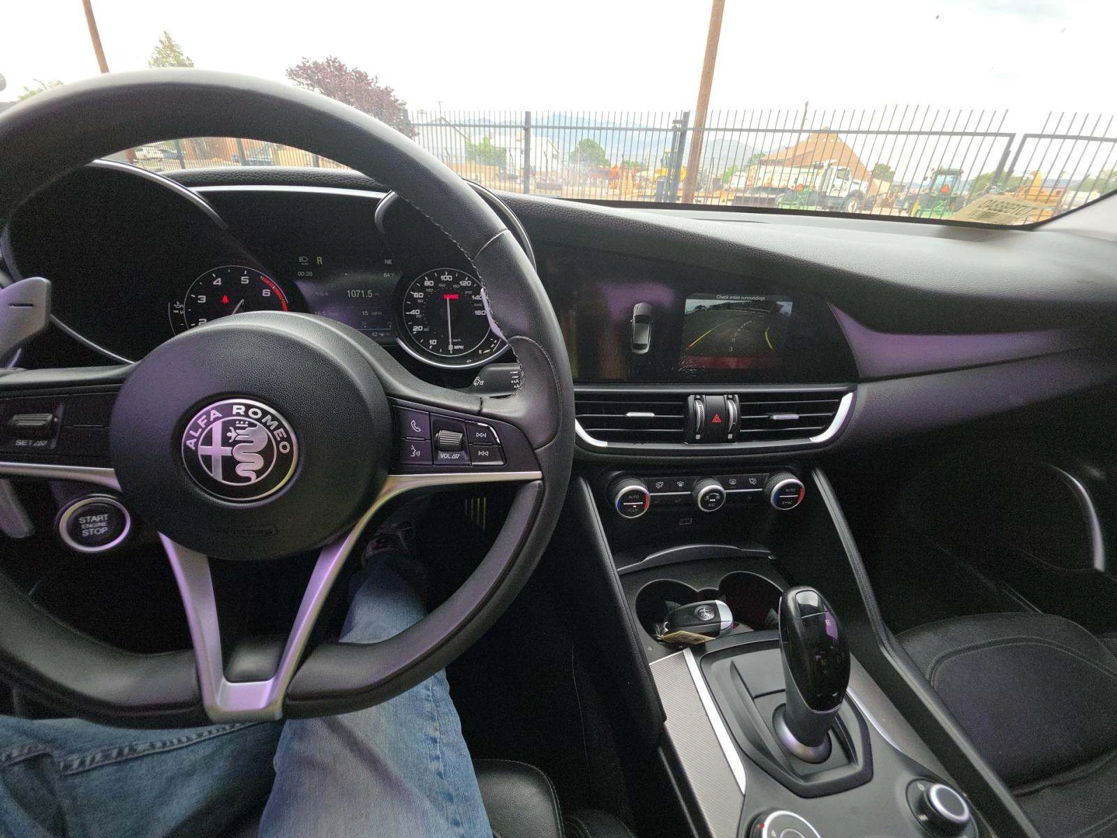 Alfa Romeo Giulia TI SPORT* DARK MIRON* KEYLESS* ПАНО* КАМЕРА* М.ТОЧ - изображение 5