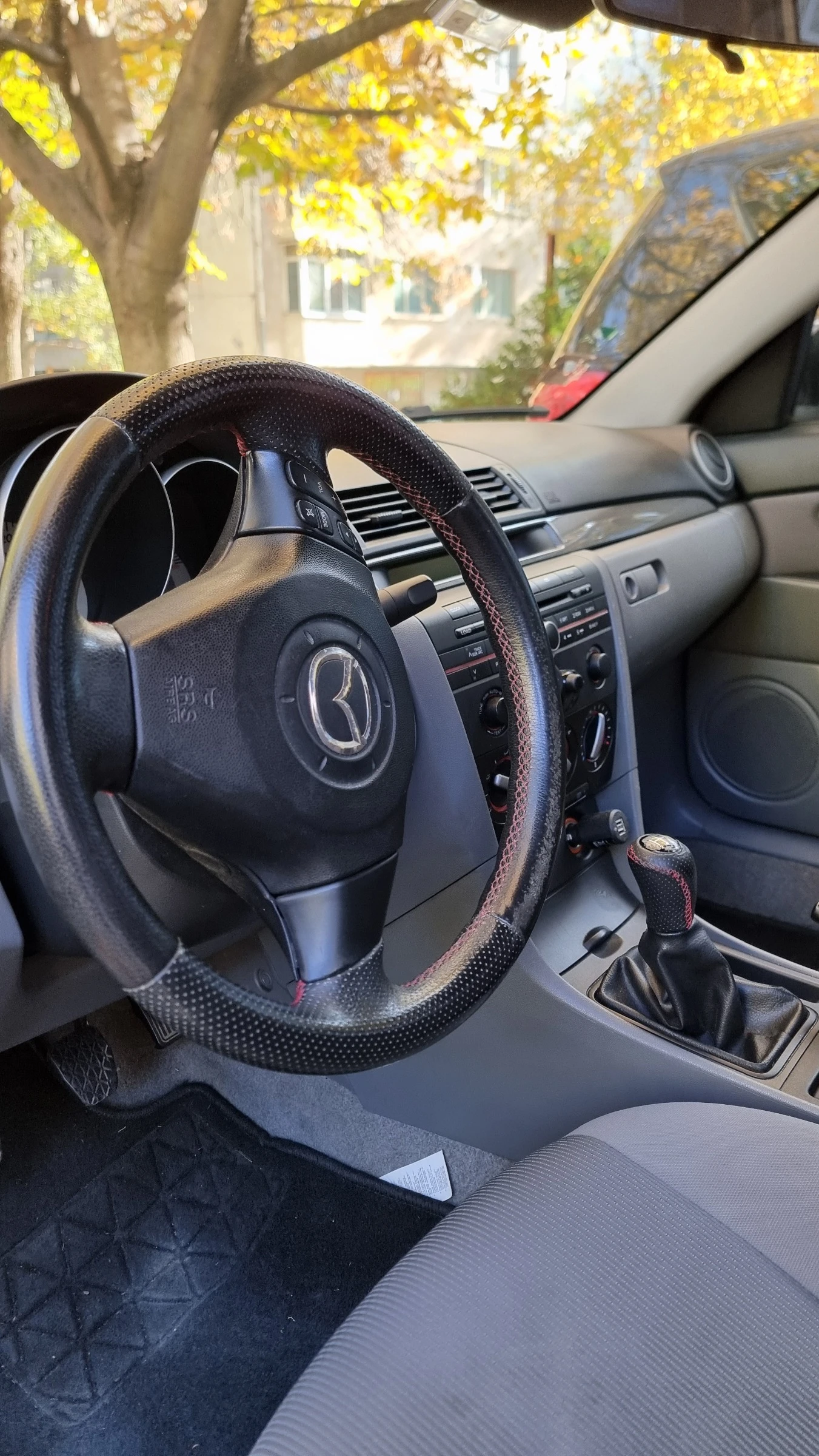 Mazda 3 facelift | Mobile.bg   12