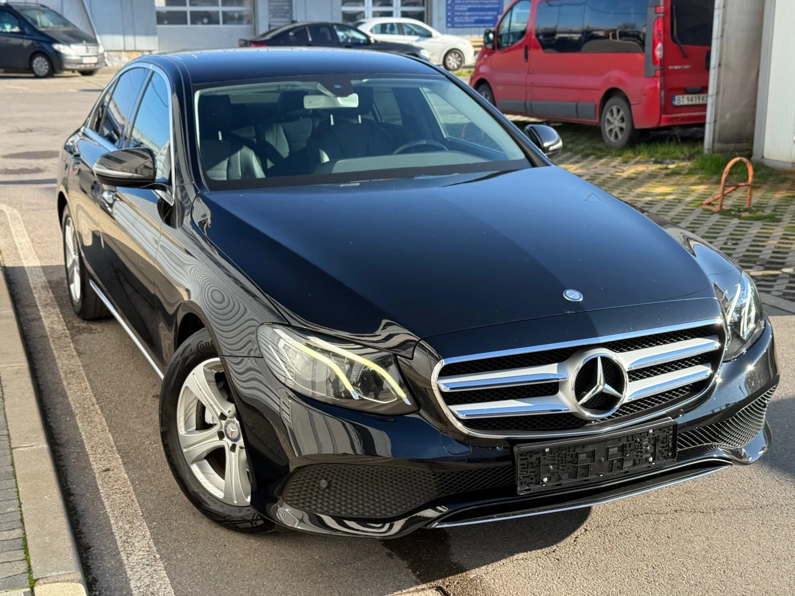 Mercedes-Benz E 220 AMG Optic+ 9Gtronic+ BlueTec+ Full Led+ Navi+ Подг - изображение 6