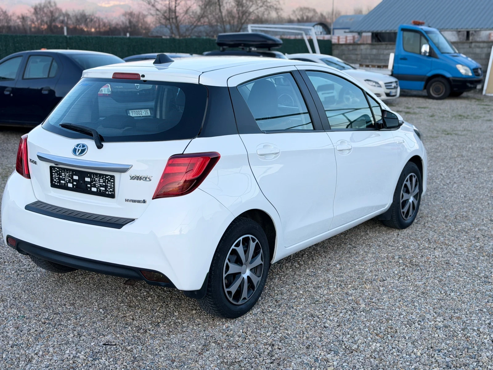 Toyota Yaris 1.5i Hybrid/75hp/NAVI /EVRO6/ | Mobile.bg   6