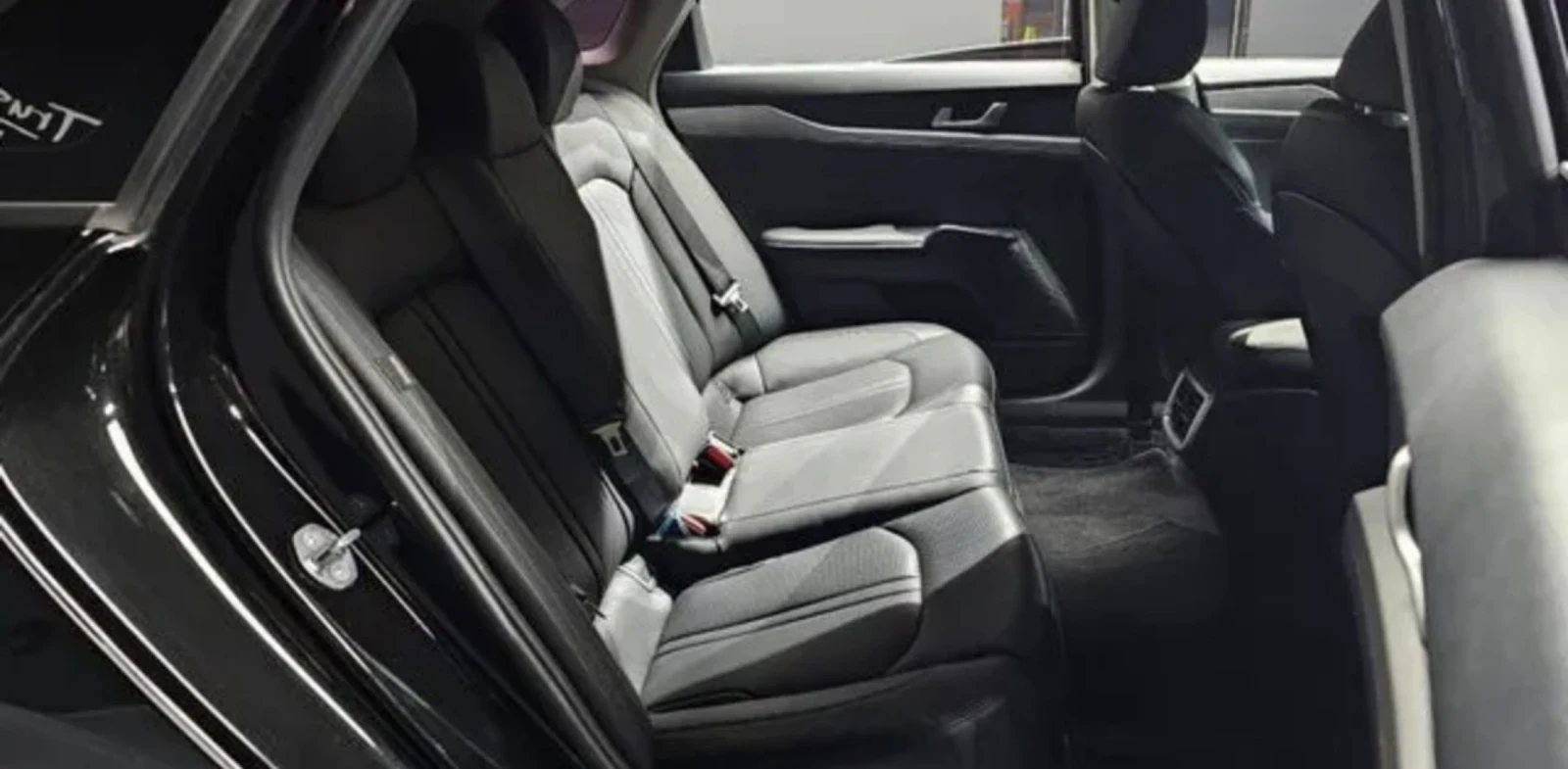 Kia K5 Обдухване - изображение 10