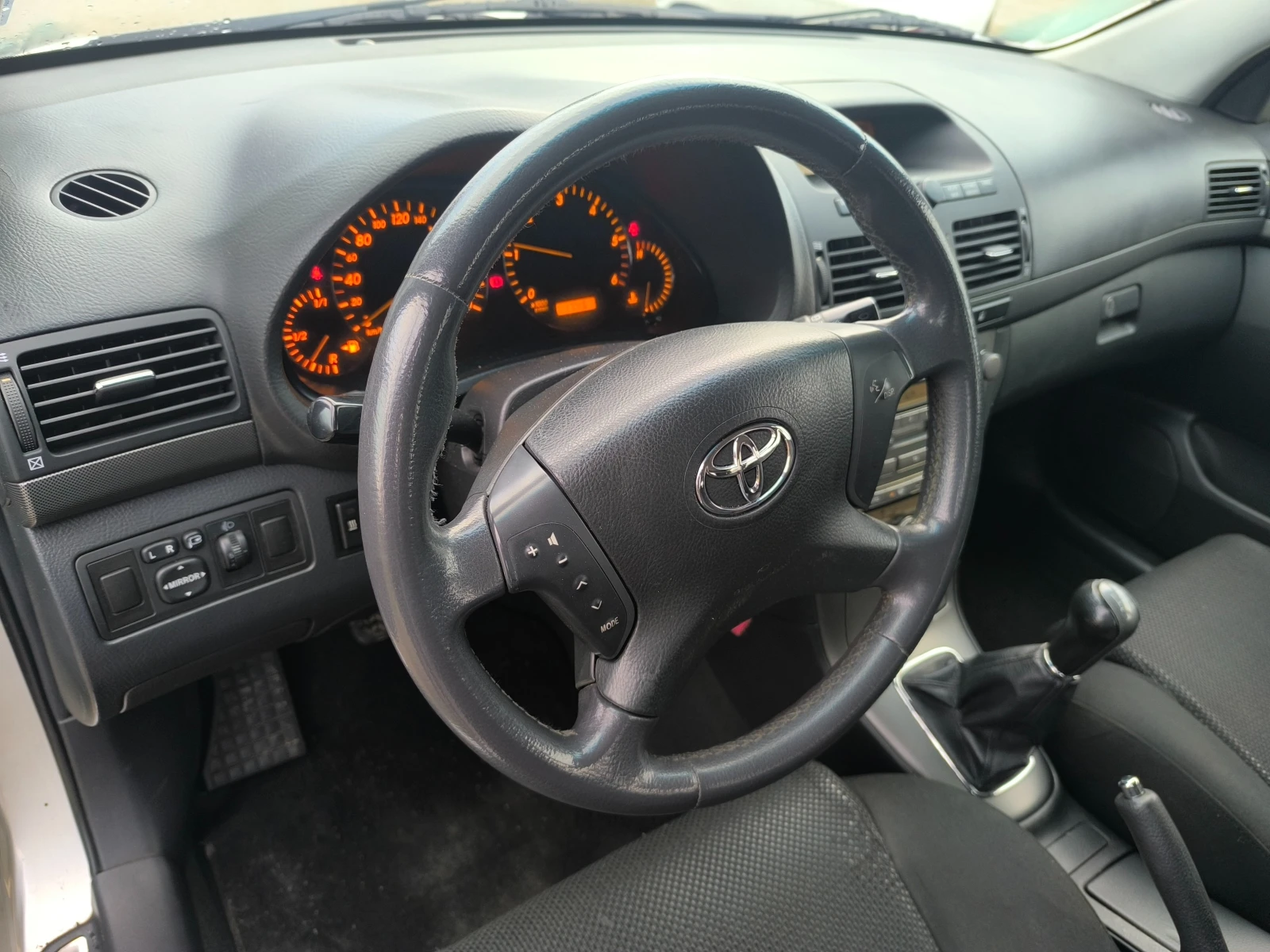 Toyota Avensis ��������� | Mobile.bg � ����������� 10