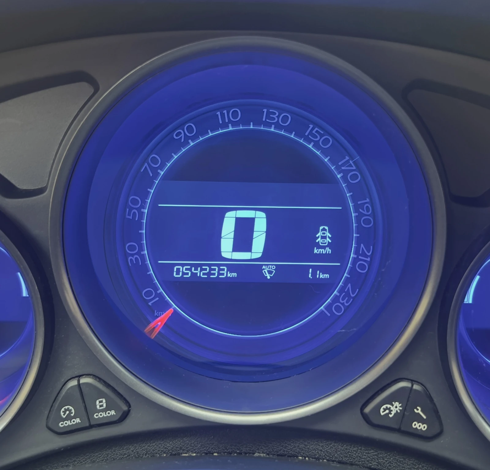 Citroen C4 1.2 PureTech 12/2016, снимка 13 - Автомобили и джипове - 53890064