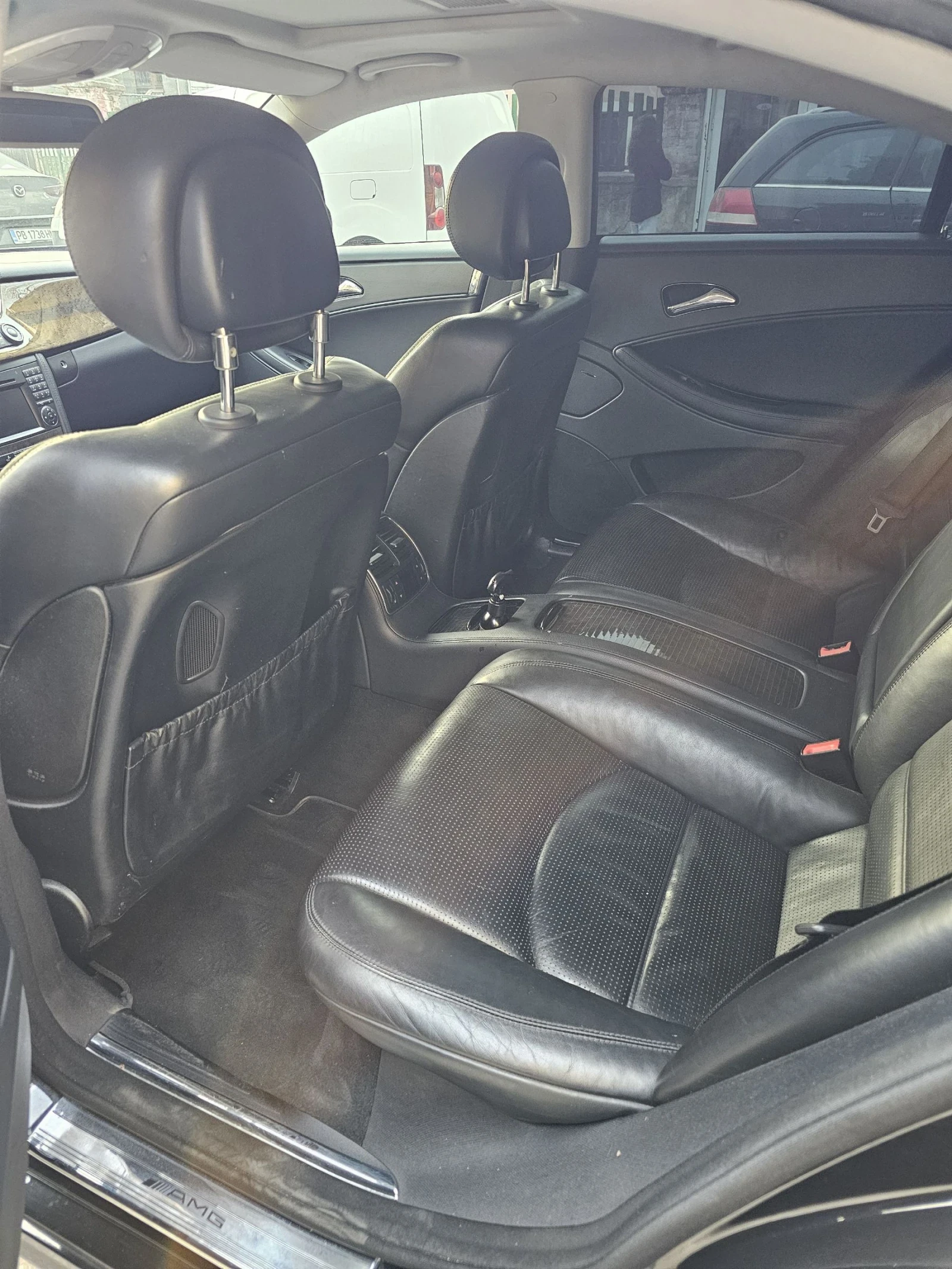 Mercedes-Benz CLS 320, снимка 8 - Автомобили и джипове - 54189822