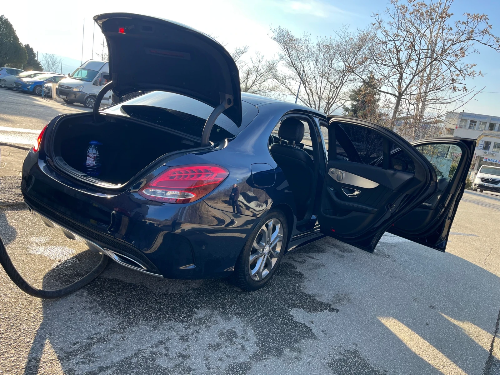 Mercedes-Benz C 220  AMG SPORT+ EDITION, снимка 4 - Автомобили и джипове - 54355784