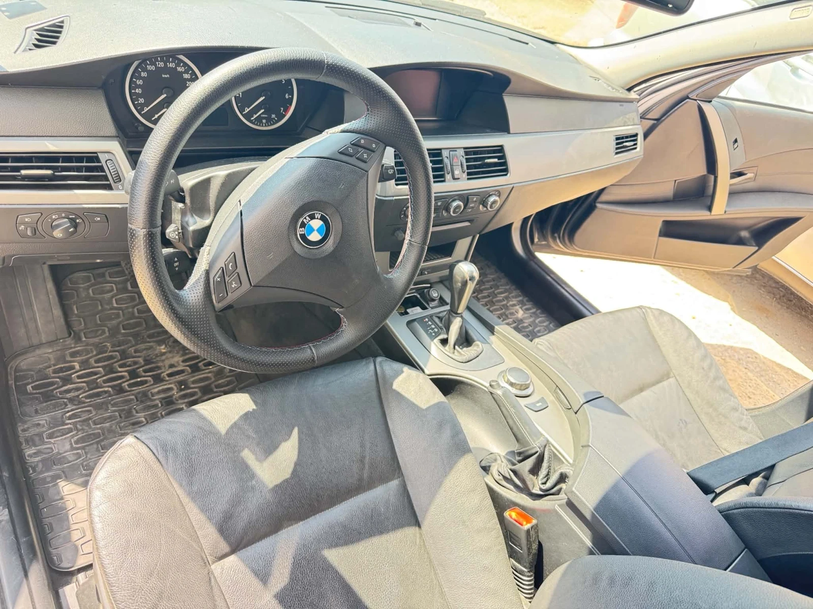 BMW 523 Е60, снимка 5 - Автомобили и джипове - 55165082