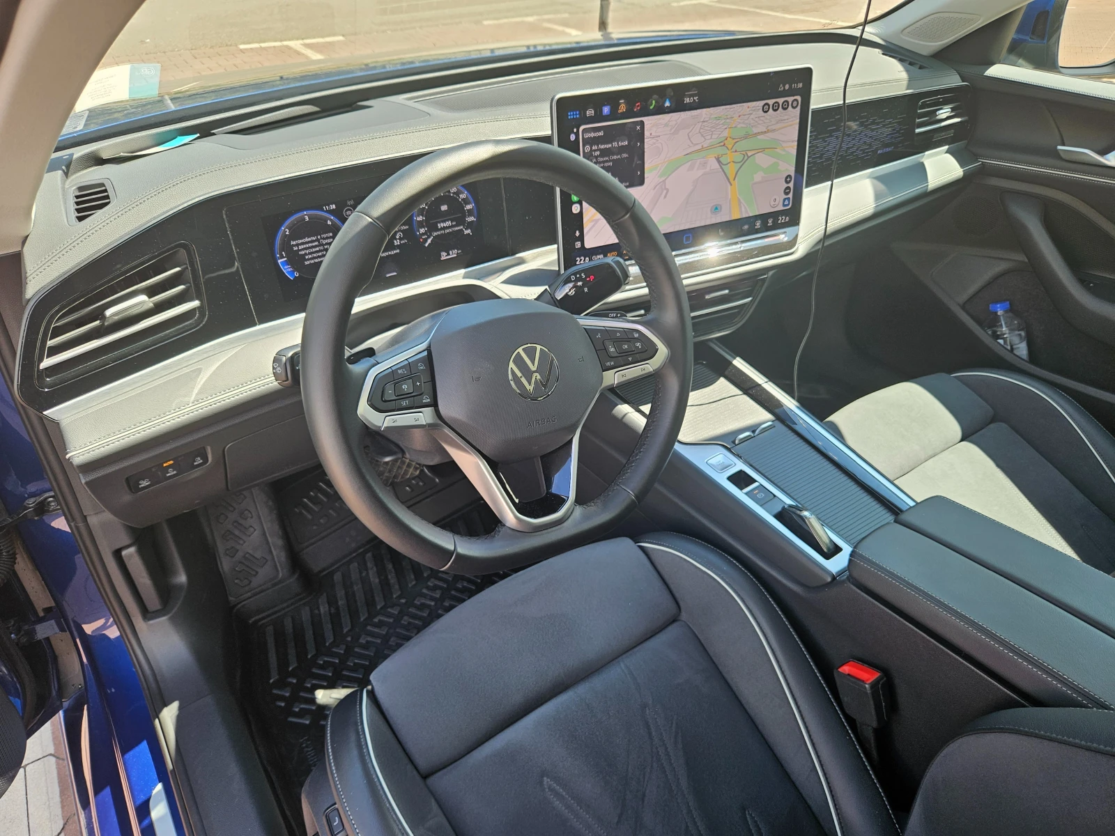 VW Passat 2.0TDI / ELEGANCE / В ГАРАНЦИЯ, снимка 10 - Автомобили и джипове - 55446413