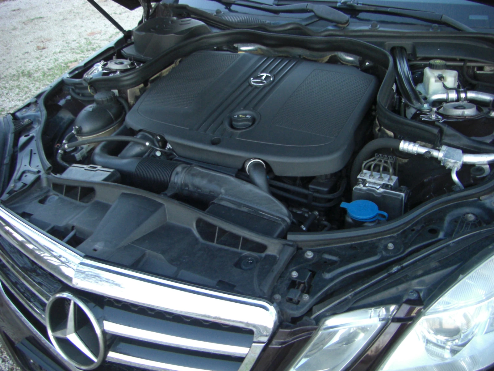Mercedes-Benz E 220 cdi AVANGARD NAVI 7G-TRONIK, снимка 17 - Автомобили и джипове - 55536811