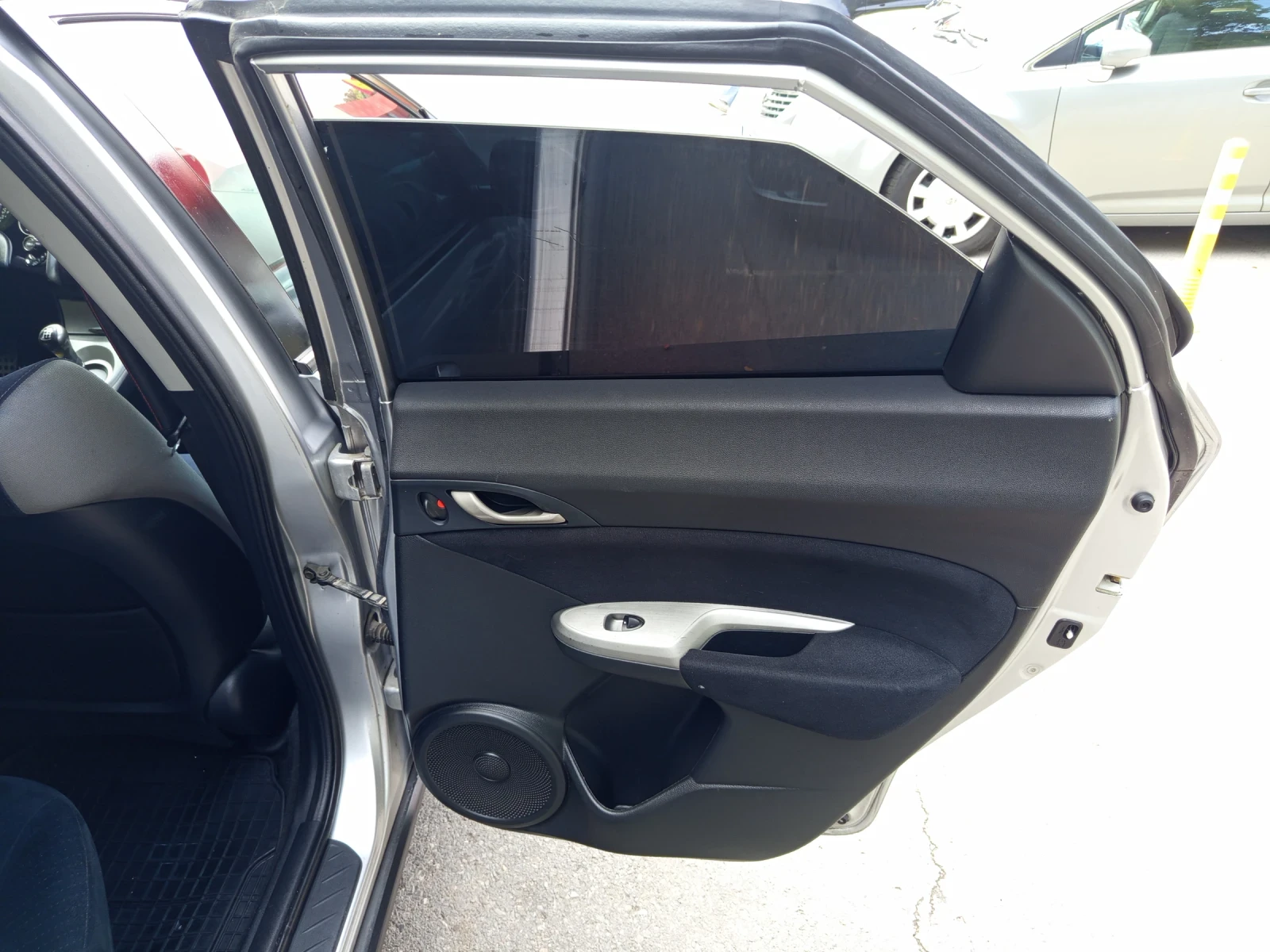 Honda Civic 8, снимка 15 - Автомобили и джипове - 55624457
