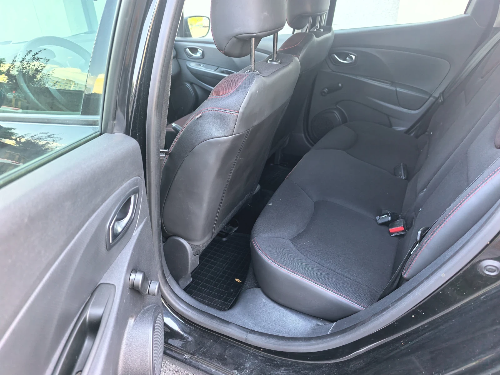Renault Clio 1.2 I, Euro 6, снимка 9 - Автомобили и джипове - 55645928
