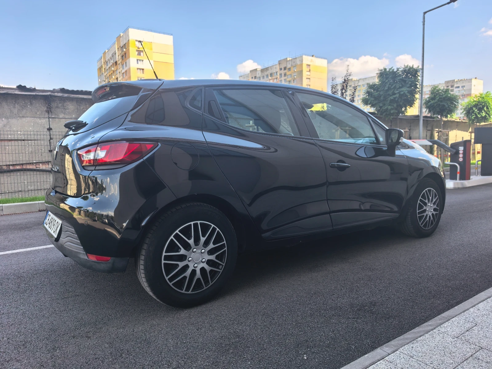 Renault Clio 1.2 I, Euro 6, снимка 3 - Автомобили и джипове - 55645928
