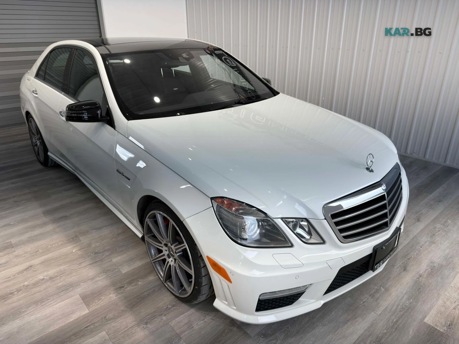 Mercedes-Benz E 63 AMG Автокредит Цена до България