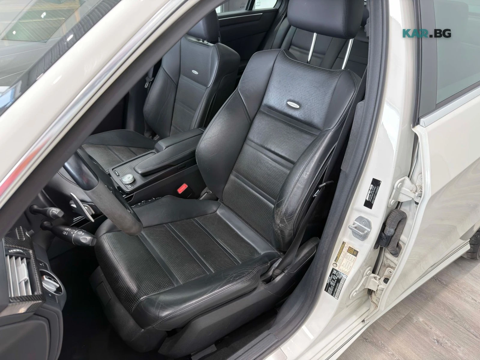 Mercedes-Benz E 63 AMG Автокредит Цена до България, снимка 9 - Автомобили и джипове - 55817665