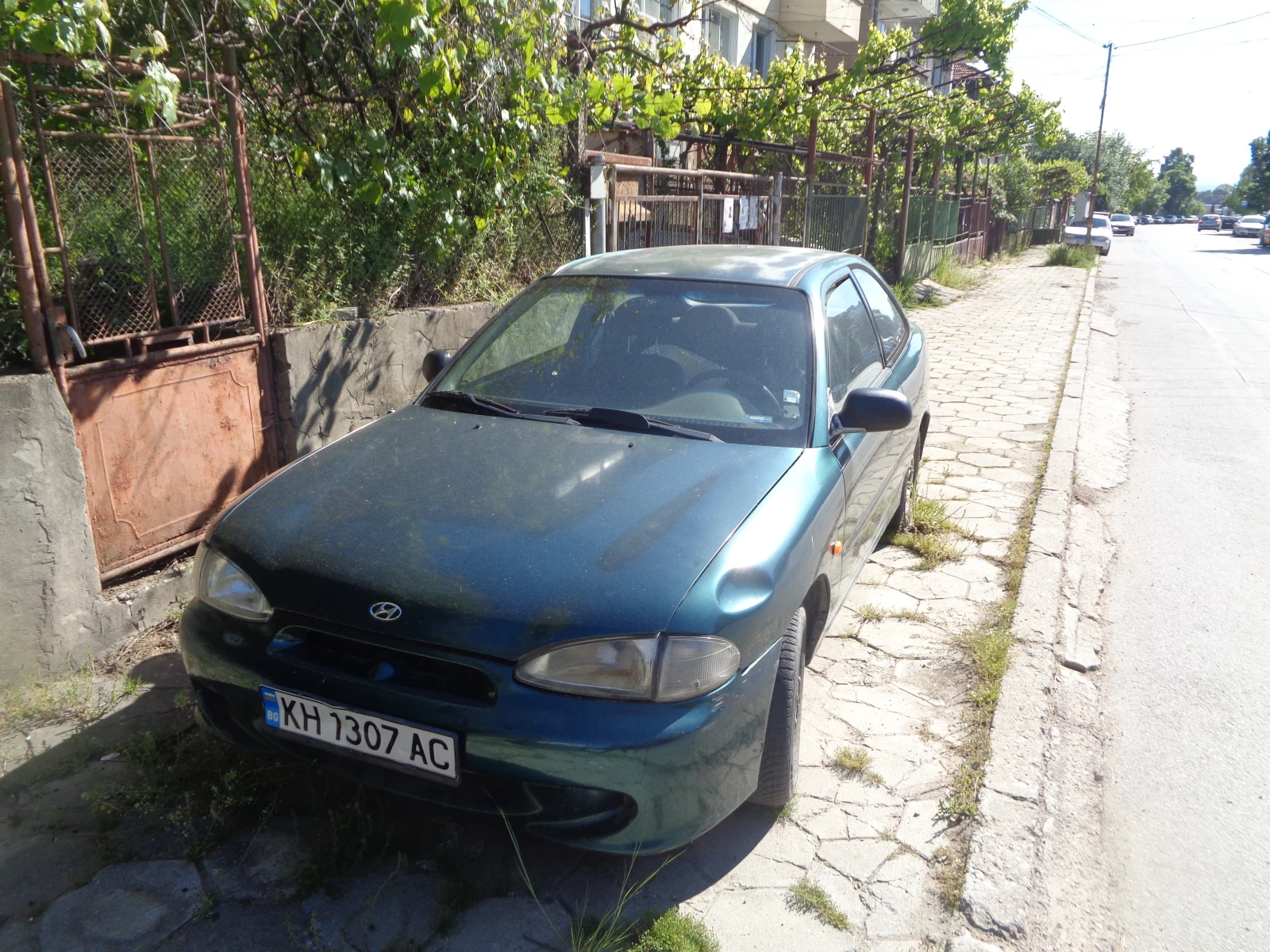 Hyundai Accent, снимка 2 - Автомобили и джипове - 55823176