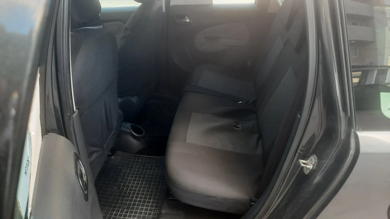 Citroen C3 Picasso, снимка 7 - Автомобили и джипове - 55997558