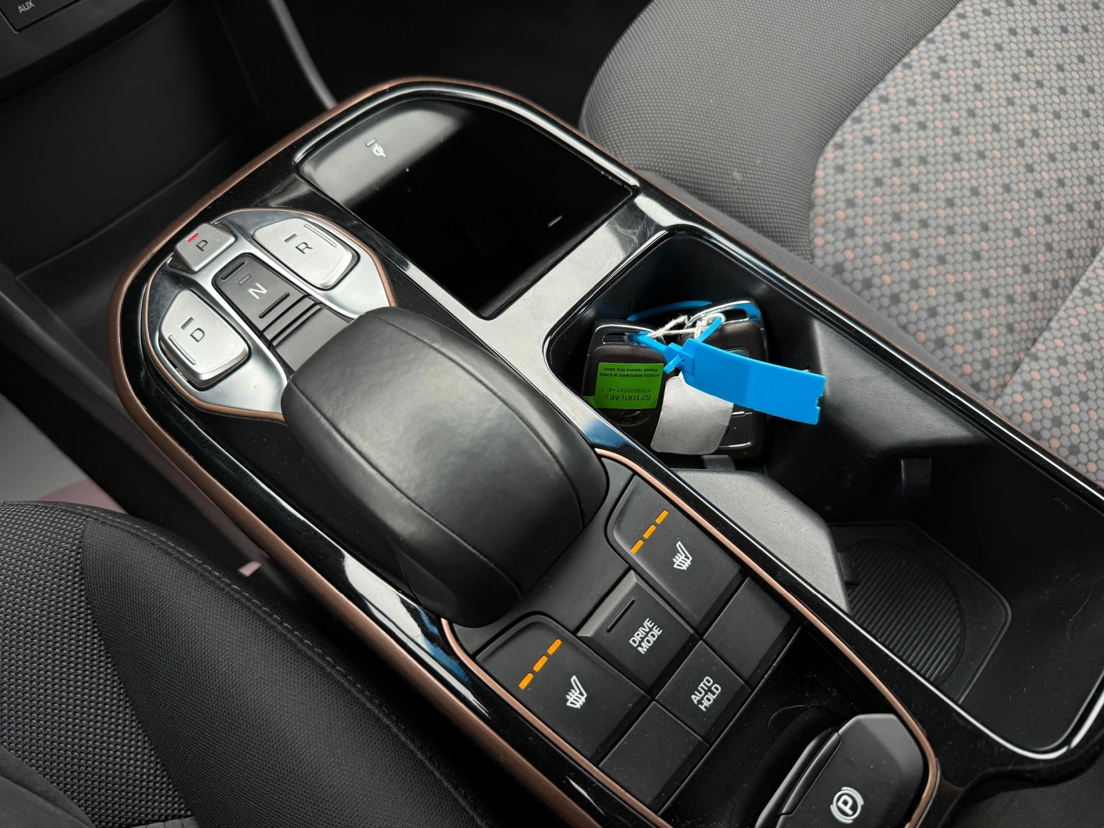 Hyundai Ioniq CAMERA LED DISCTRON LINEASSIST, снимка 14 - Автомобили и джипове - 56294151
