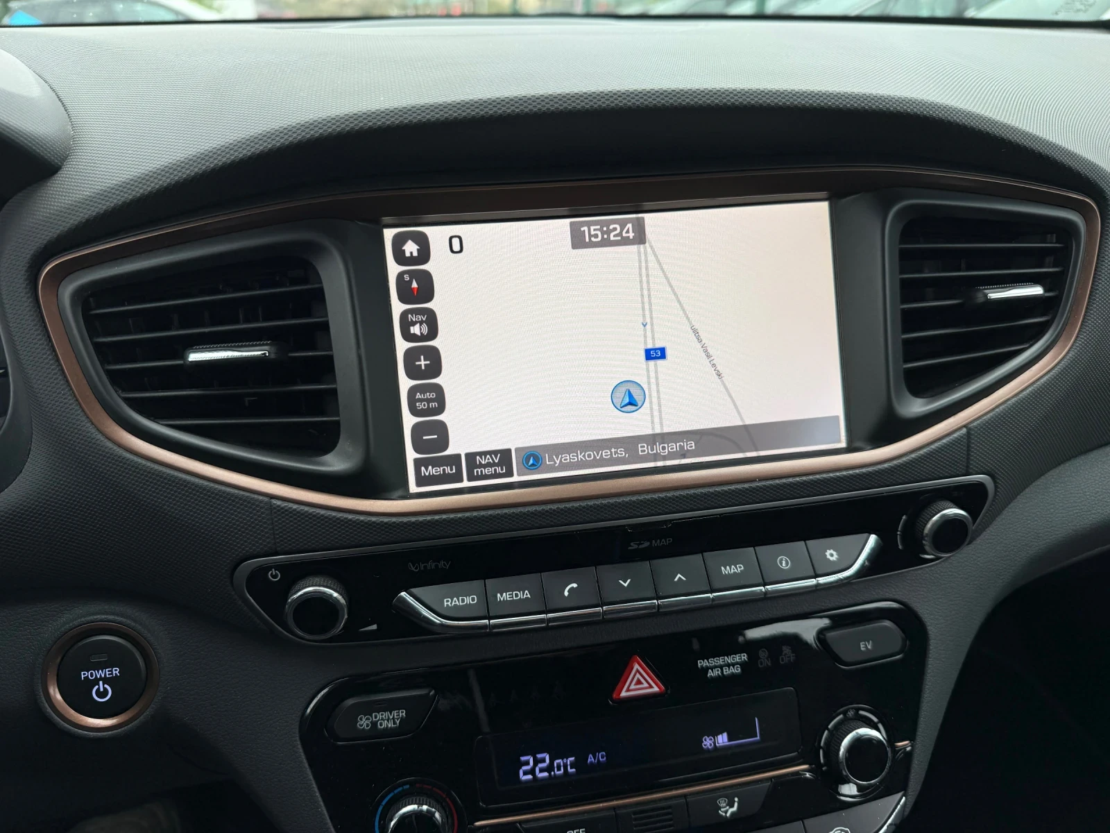 Hyundai Ioniq CAMERA LED DISCTRON LINEASSIST, снимка 15 - Автомобили и джипове - 56294151