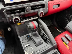 Toyota Tacoma 4WD TRD Sport Hybrid Double Cab 5' Bed AT, снимка 9