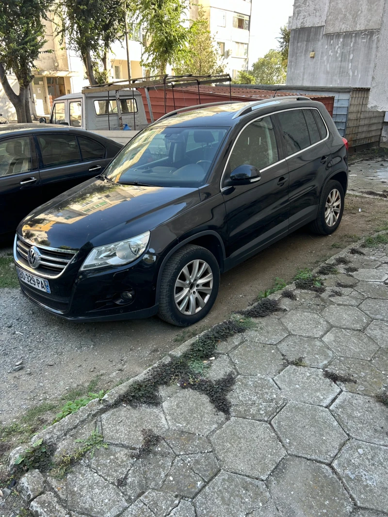 VW Tiguan, снимка 2 - Автомобили и джипове - 47429791