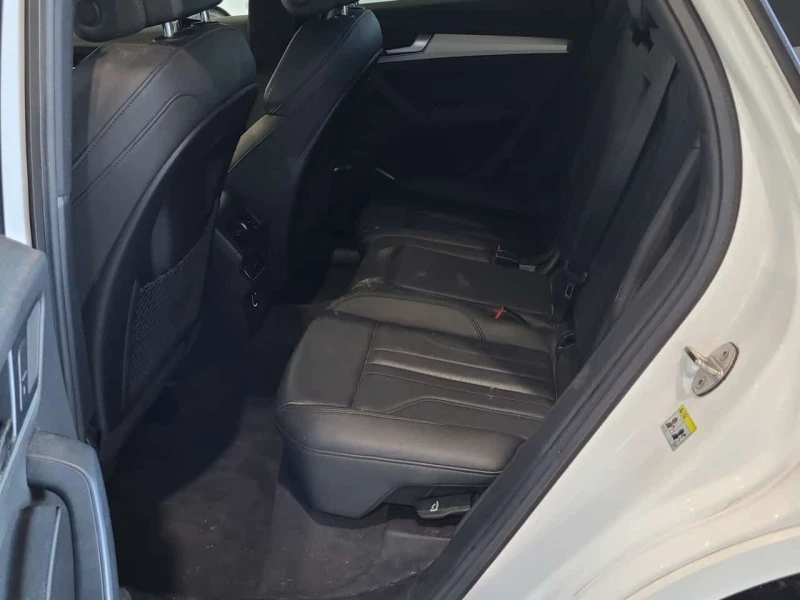 Audi Q5 * PROGRESSIV * CARFAX * ЦЕНА ДО БГ, снимка 13 - Автомобили и джипове - 53564747