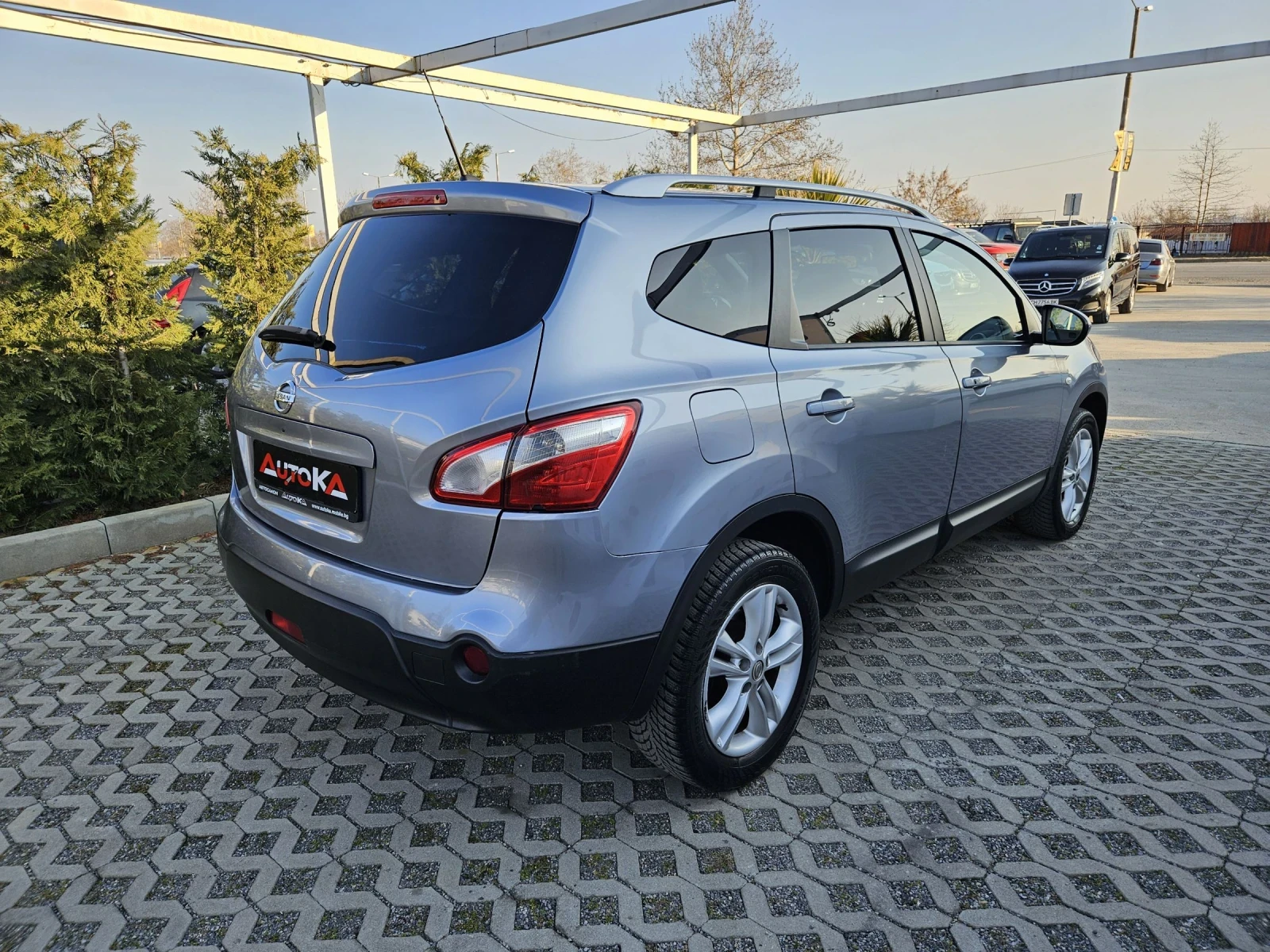 Nissan Qashqai 2.0DCI-150кс= АВТОМАТ= 4Х4= 7МЕСТА= ПАНОРАМА= BOSE - изображение 3