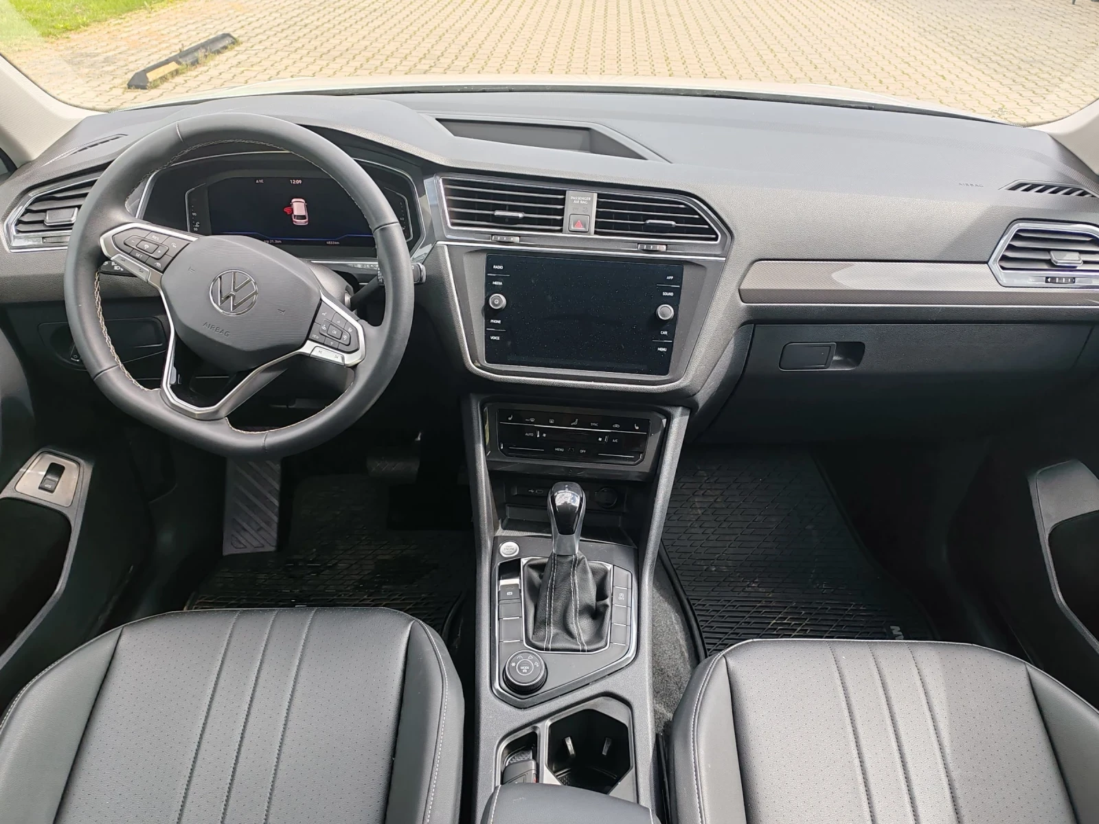 VW Tiguan Allspace - изображение 10