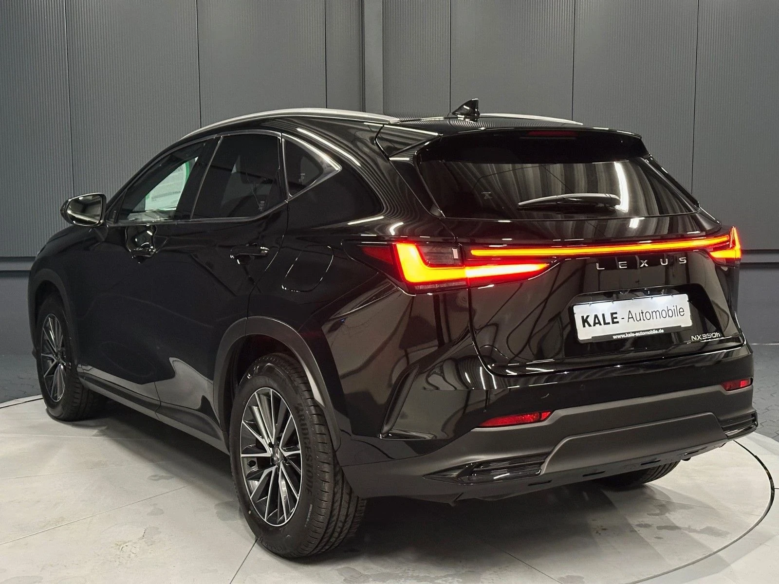 Lexus NX 350h NX 350 h Business Line NEW 9000KM ОЧАКВАН ВНОС  - изображение 3