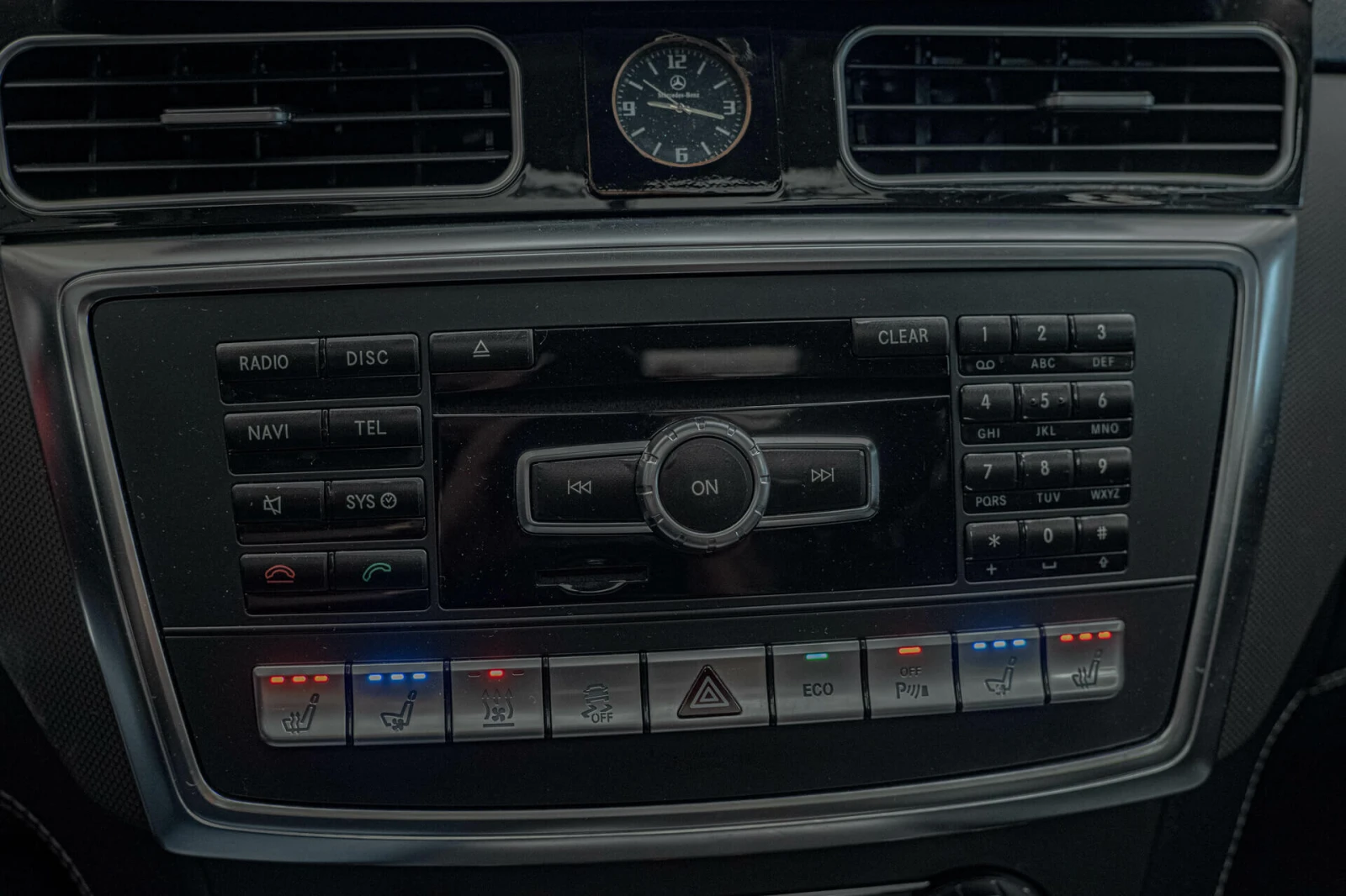 Mercedes-Benz GL 500 AMG/Harman Kardon/RSE/Panorama/Обдухване/ - изображение 10