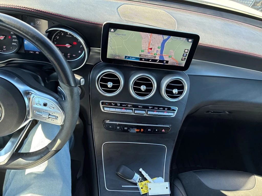 Mercedes-Benz GLC * 300 4MATIC Coupe * CARFAX * БЕЗ ПЪРВОНАЧАЛНА ВНО - изображение 9