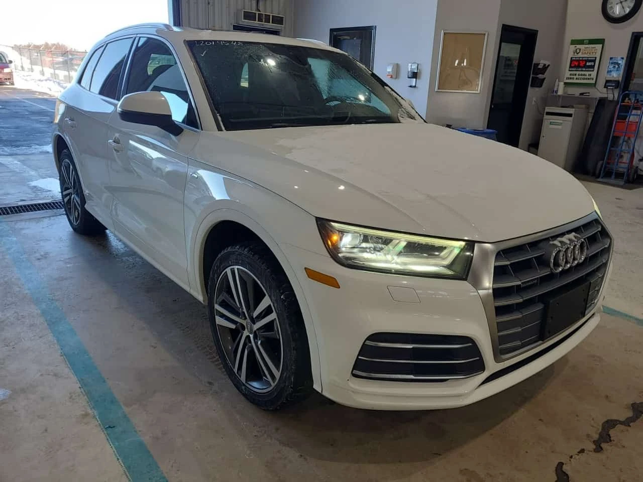 Audi Q5 * PROGRESSIV * CARFAX * ЦЕНА ДО БГ - изображение 2