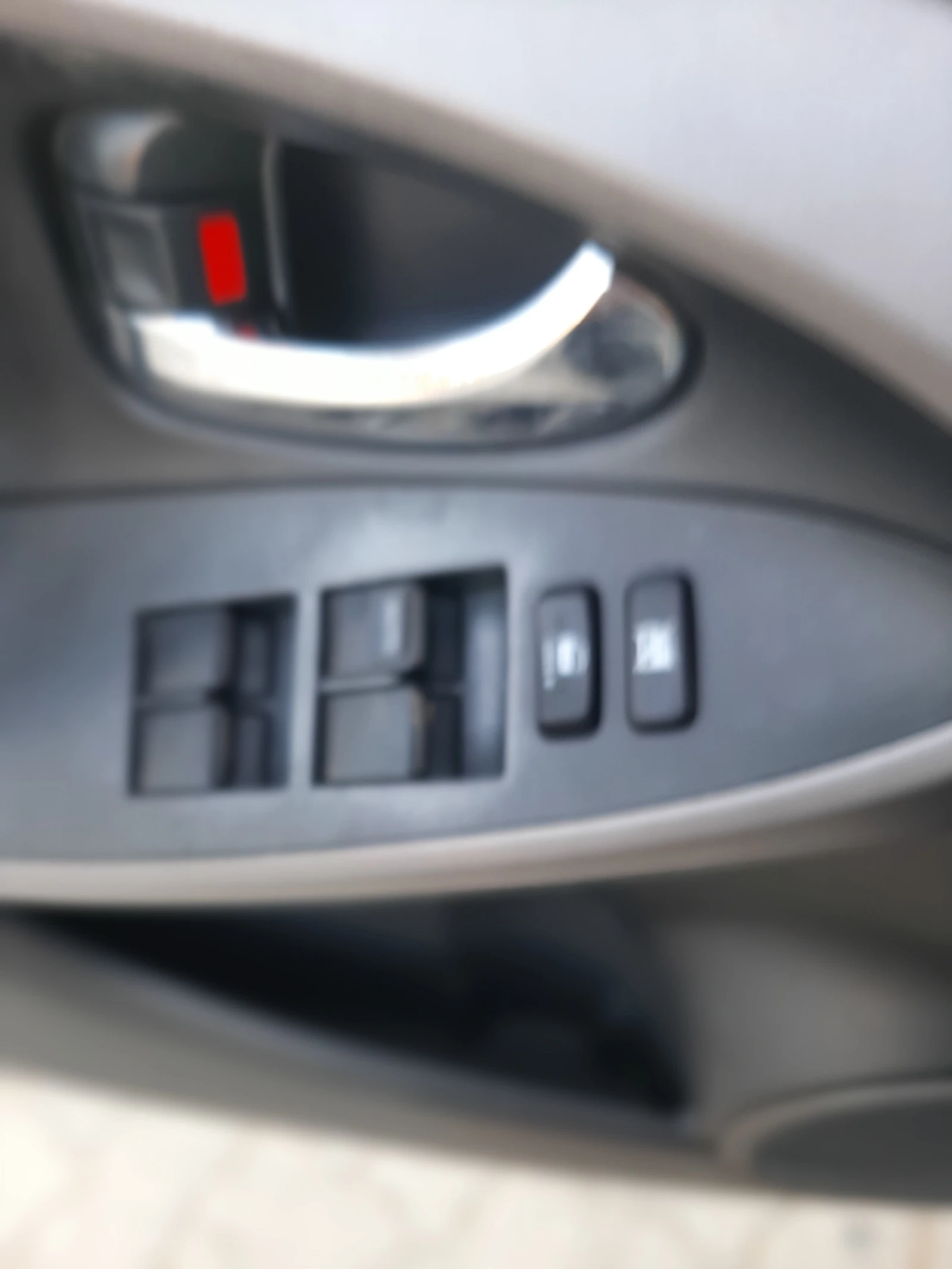 Toyota Rav4 2, 0  4/4 , снимка 13 - Автомобили и джипове - 54116832