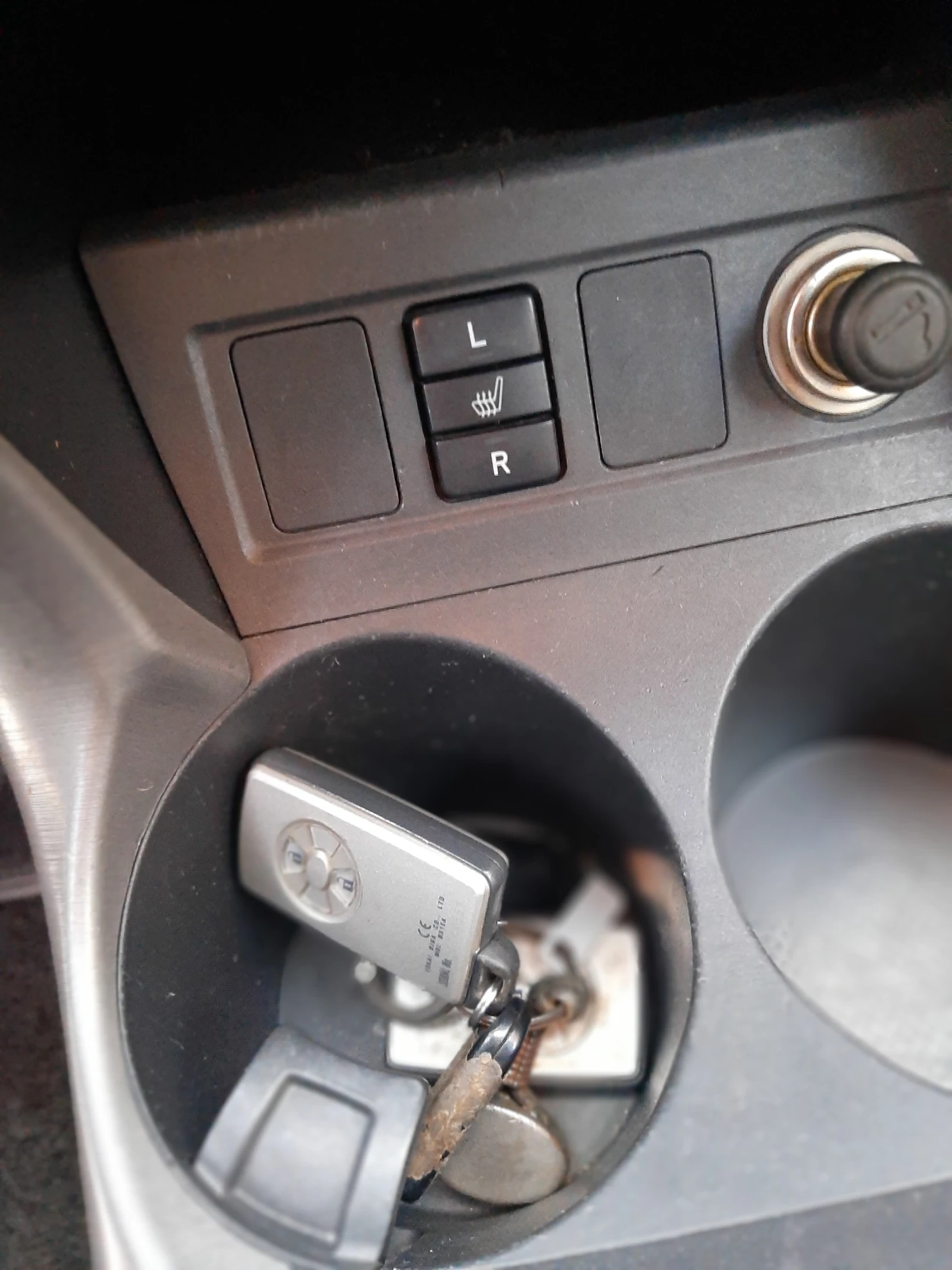 Toyota Rav4 2, 0  4/4 , снимка 11 - Автомобили и джипове - 54116832