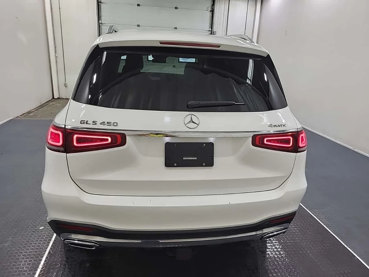 Mercedes-Benz GLS 450  * CARFAX * БЕЗ ПЪРВОНАЧАЛНА ВНОСКА, снимка 17 - Автомобили и джипове - 55404575