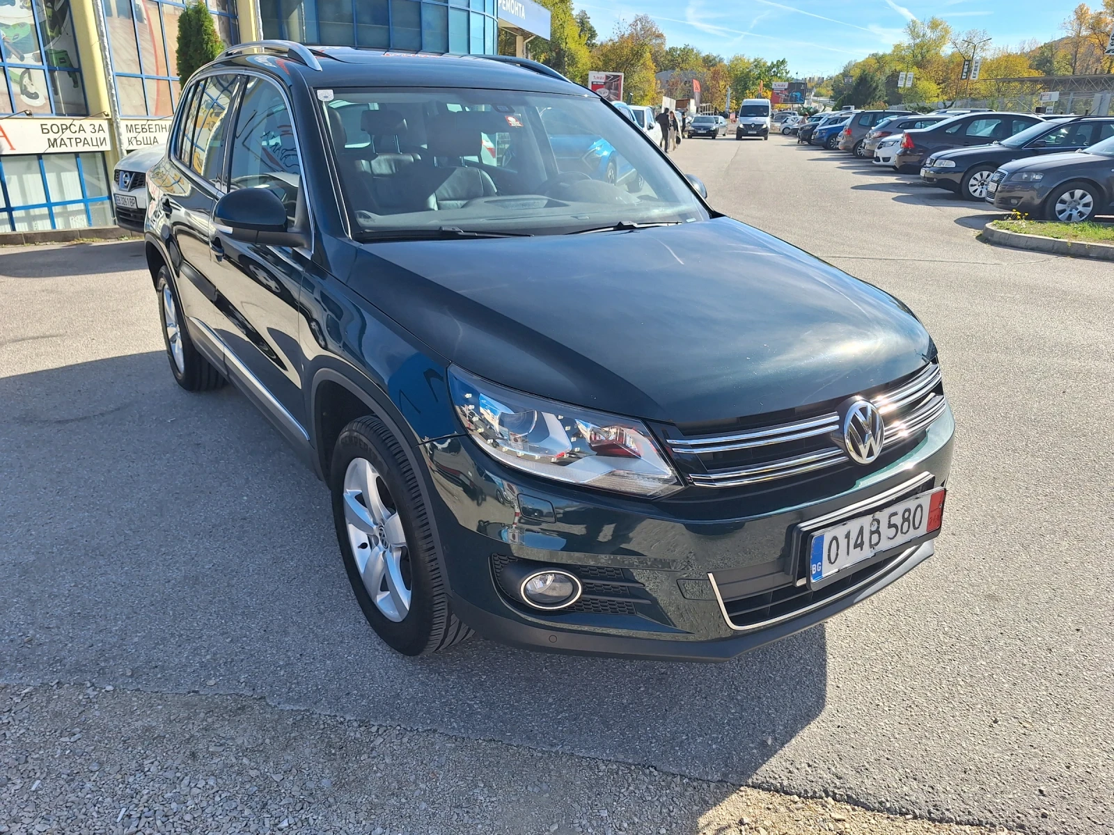 VW Tiguan 1.4 tsi, снимка 14 - Автомобили и джипове - 56643127