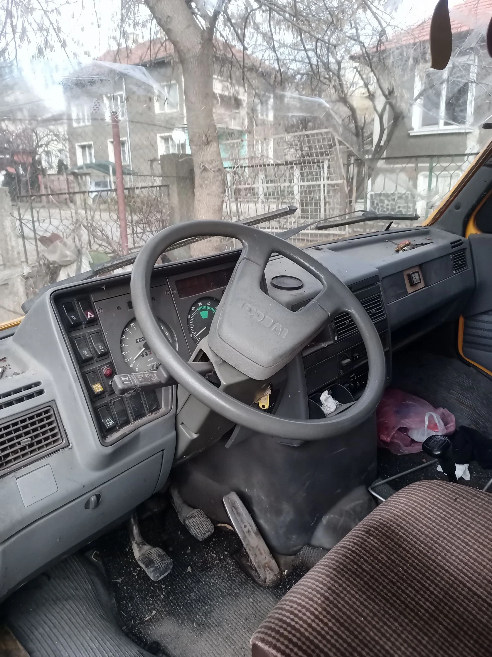 Iveco 3510 2.5 - изображение 4