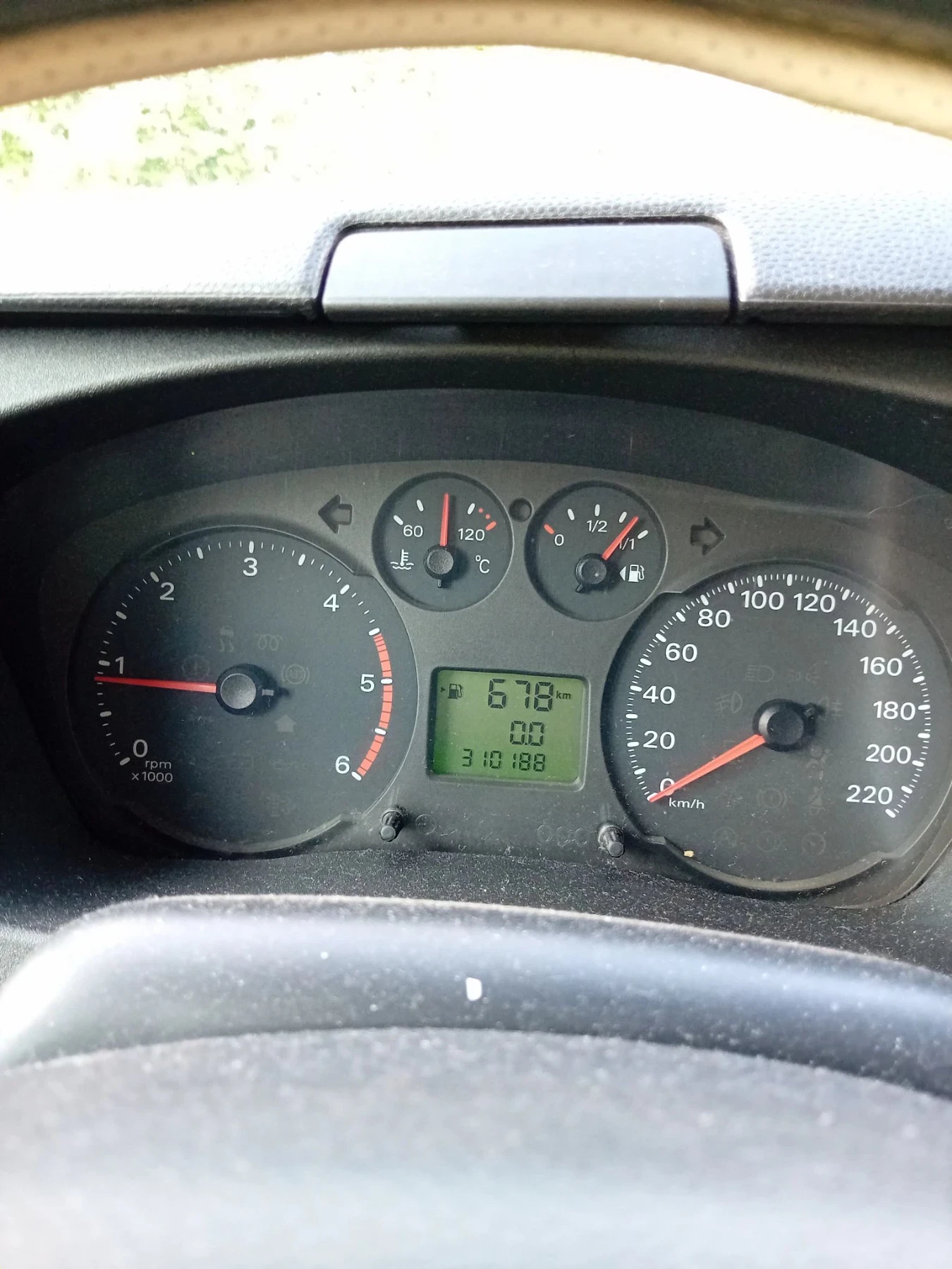 Ford Transit T300, снимка 8 - Бусове и автобуси - 55675219