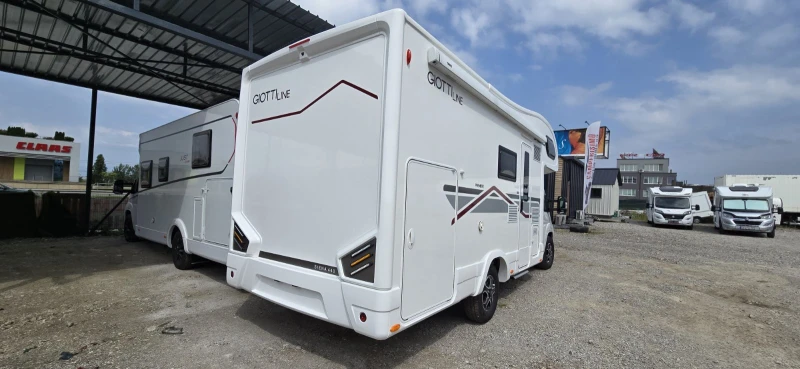 Кемпер Giottiline Siena 440 Автоматик, снимка 3 - Каравани и кемпери - 51203881