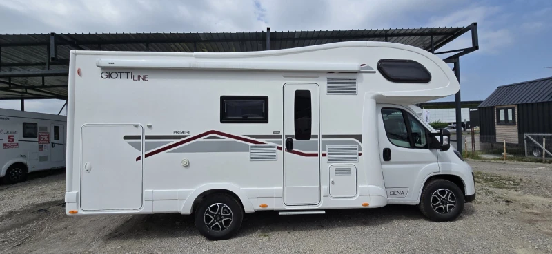 Кемпер Giottiline Siena 440 Автоматик, снимка 2 - Каравани и кемпери - 51203881