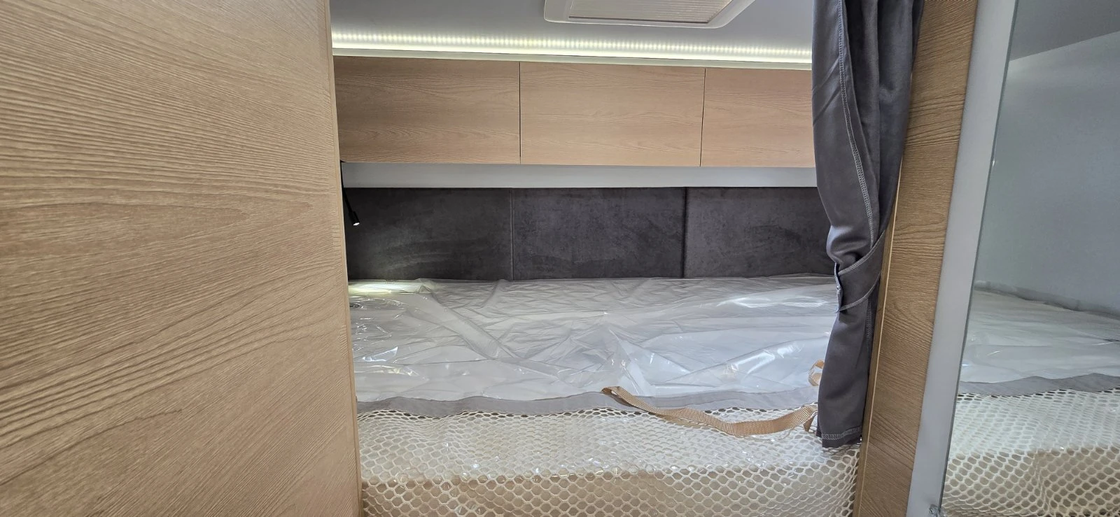 Кемпер Giottiline Siena 440 Автоматик - изображение 10