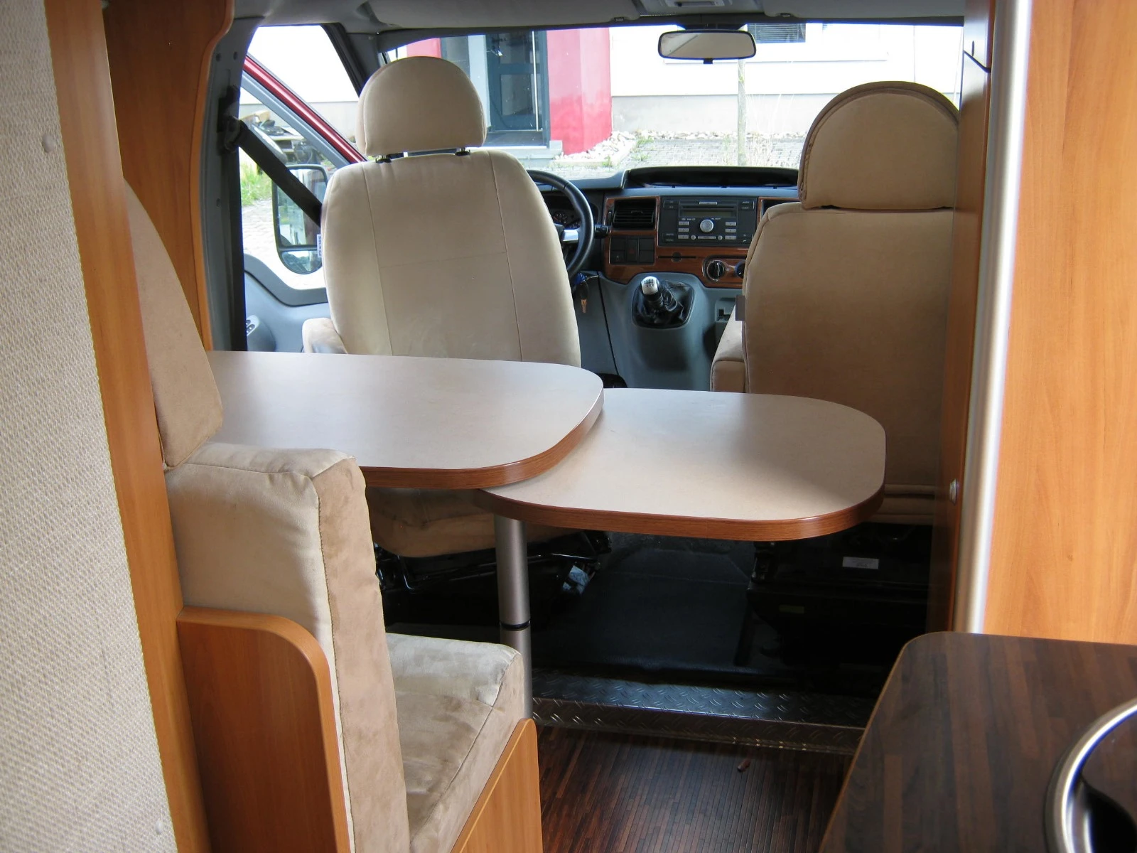 Кемпер HYMER / ERIBA VAN572, снимка 13 - Каравани и кемпери - 55373536
