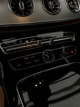 Mercedes-Benz CLS 450 4Matic/MultiBeam Led/Virtual/Burmester/Подгрев, снимка 11