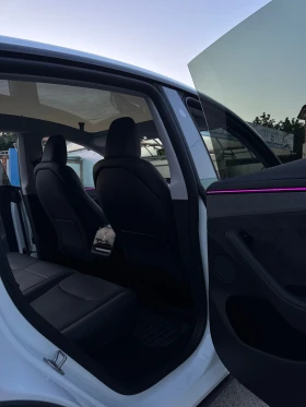 Tesla Y Juniper Long Range* AWD* Premium* Налична в БГ* КАТО НОВА*, снимка 5