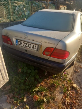     Mercedes-Benz E 200 W210